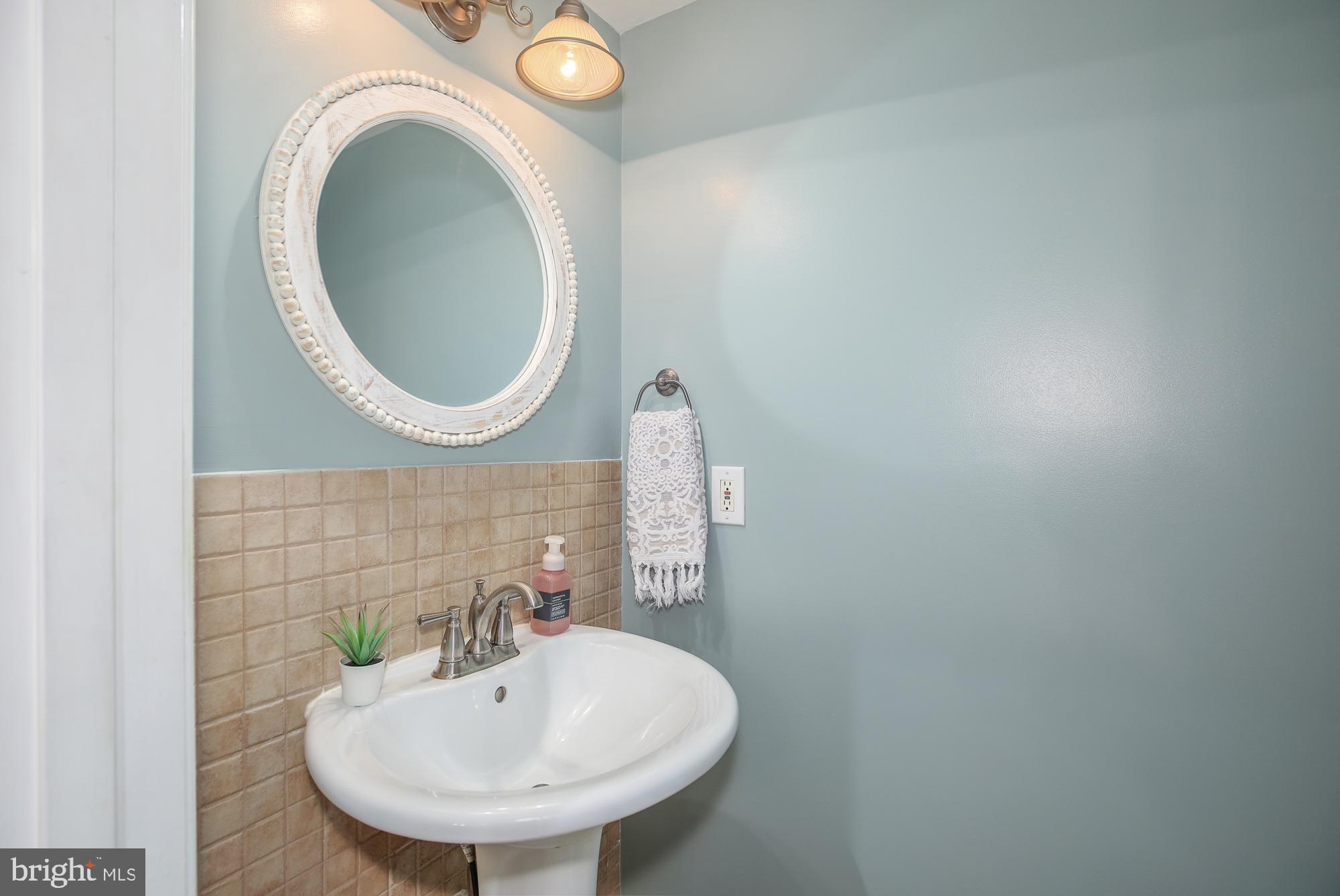 426 20th Street Northeast Washington, DC 20002 - Photo 11 of 19