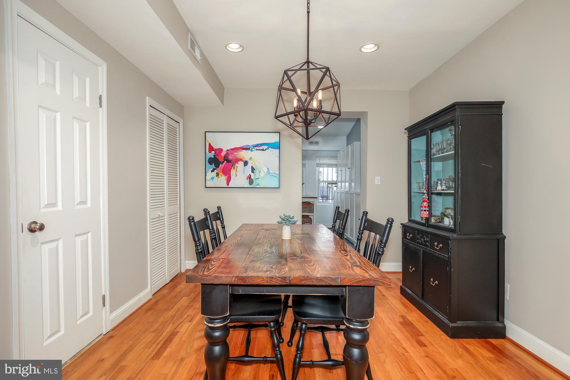 426 20th Street Northeast Washington, DC 20002 - Photo 5 of 19