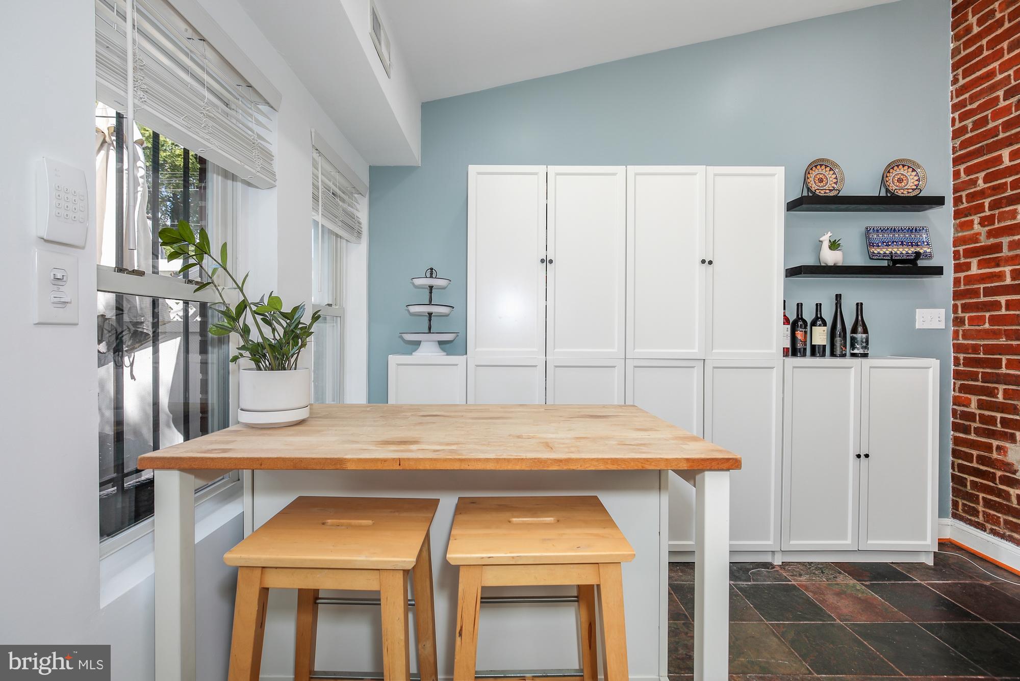 426 20th Street Northeast Washington, DC 20002 - Photo 10 of 19