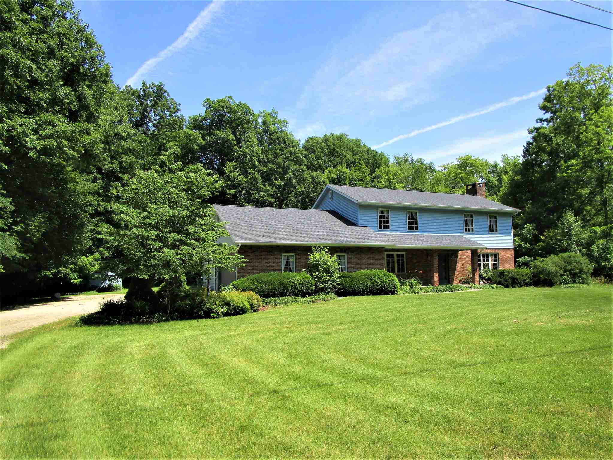 3323 North Hickory Road Decatur, IN 46733 - Photo 1 of 35
