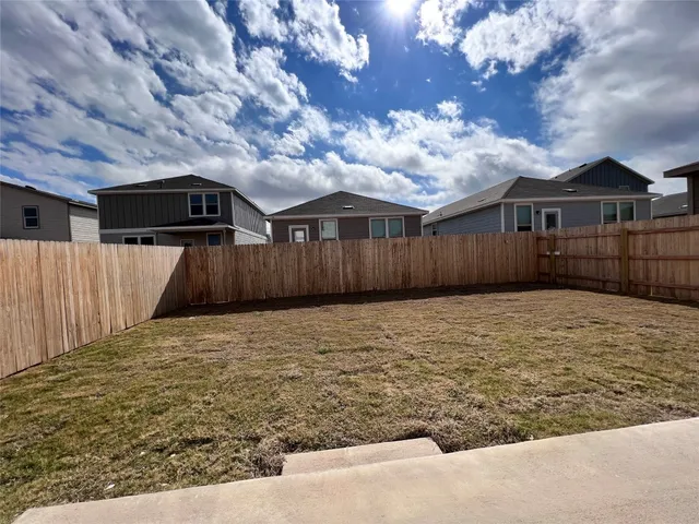 $1,950 | 162 LT Rusty Drive, Jarrell, TX 76537