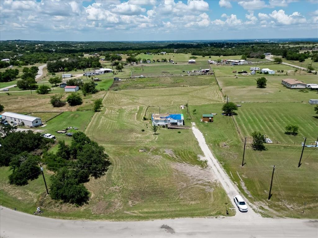 108 Lelon Lane Springtown, TX 76082 - Photo 12 of 20