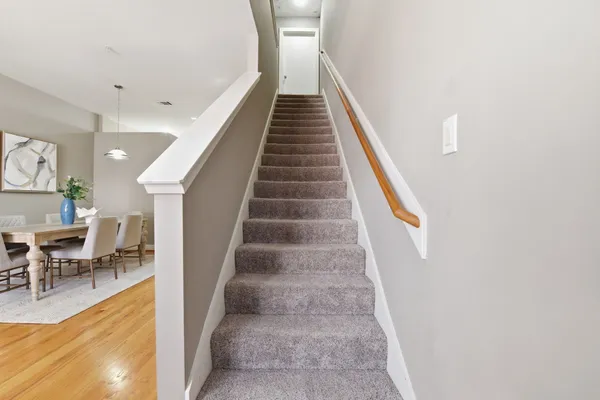 $233,000 | 8715 Meadowcroft Drive, Unit 502, Houston, TX 77063