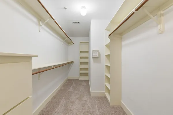 $233,000 | 8715 Meadowcroft Drive, Unit 502, Houston, TX 77063