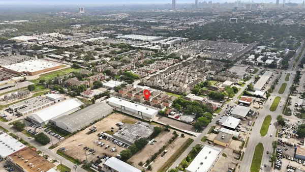 $233,000 | 8715 Meadowcroft Drive, Unit 502, Houston, TX 77063