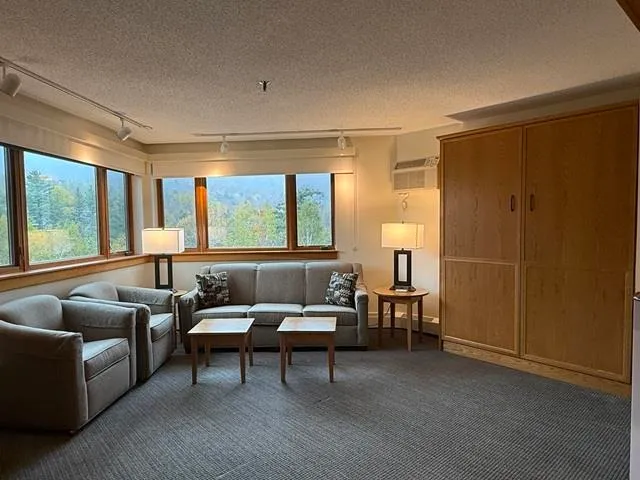 $165,000 | 90 Loon Mountain Road, Unit 1025 AD, Lincoln, NH 03251