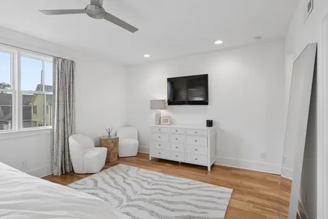$1,120,000 | 809 45th Avenue North, Nashville, TN 37209