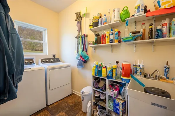 $425,000 | 155 Fairview Lane, Derry, PA 15627