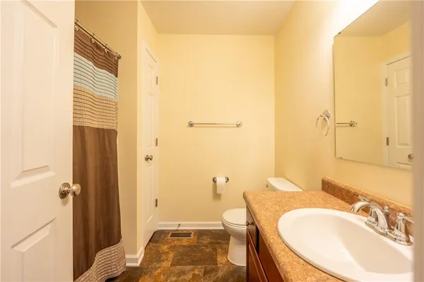 $425,000 | 155 Fairview Lane, Derry, PA 15627