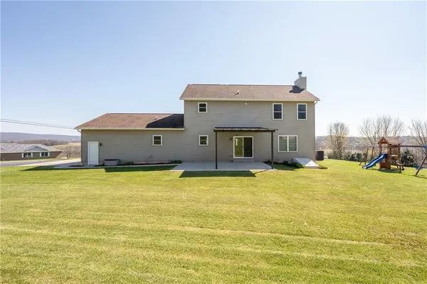 $425,000 | 155 Fairview Lane, Derry, PA 15627