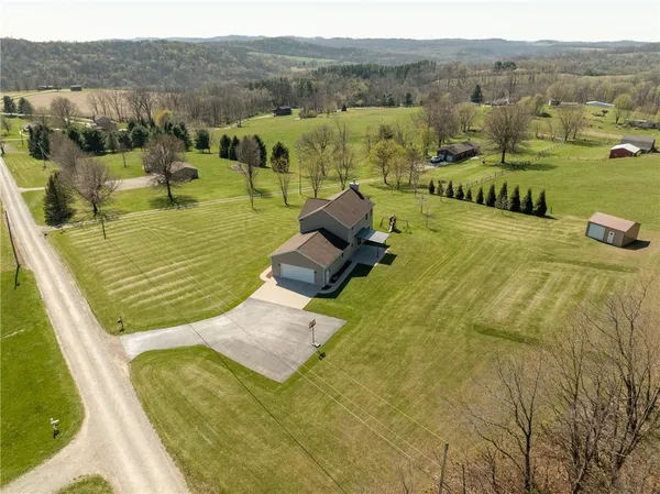 $425,000 | 155 Fairview Lane, Derry, PA 15627