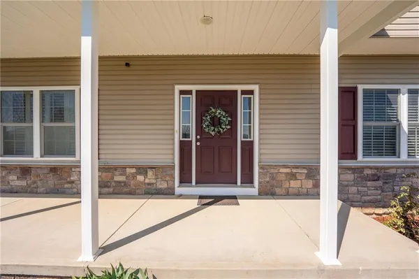 $425,000 | 155 Fairview Lane, Derry, PA 15627