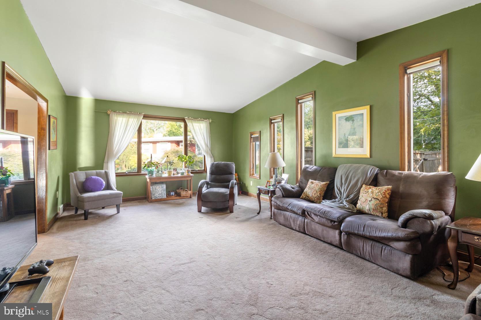116 Devon Road Chalfont, PA 18914 - Photo 7 of 45 Gallery Image 7