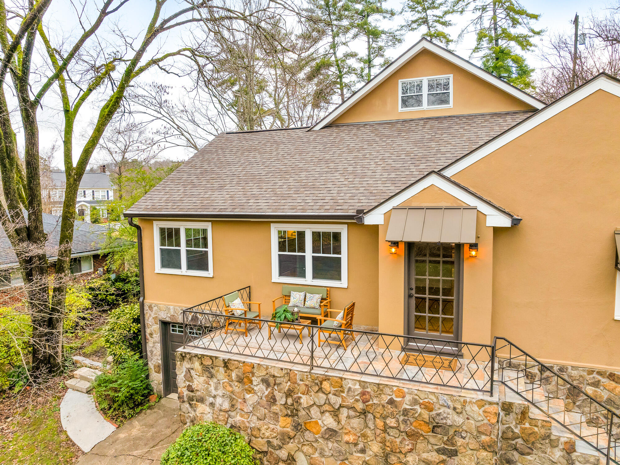 709 Oxford Road Chattanooga, TN 37405 - Photo 2 of 55 709-Oxford-Rd-MLS-Photos-3