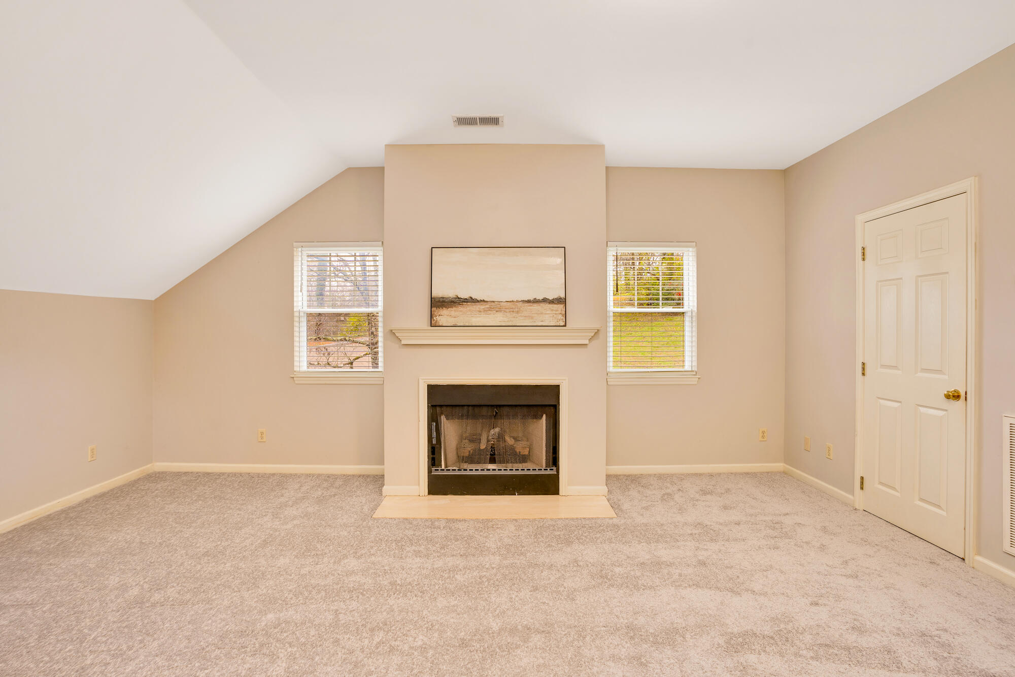 709 Oxford Road Chattanooga, TN 37405 - Photo 33 of 55 709-Oxford-Rd-MLS-Photos-38