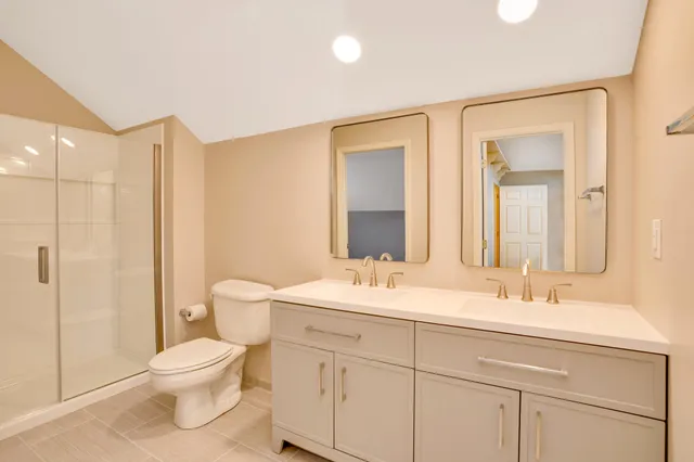 $639,000 | 709 Oxford Road, Chattanooga, TN 37405