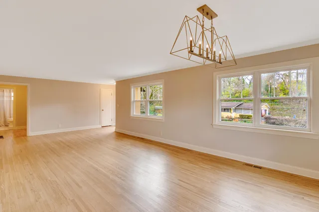 $639,000 | 709 Oxford Road, Chattanooga, TN 37405