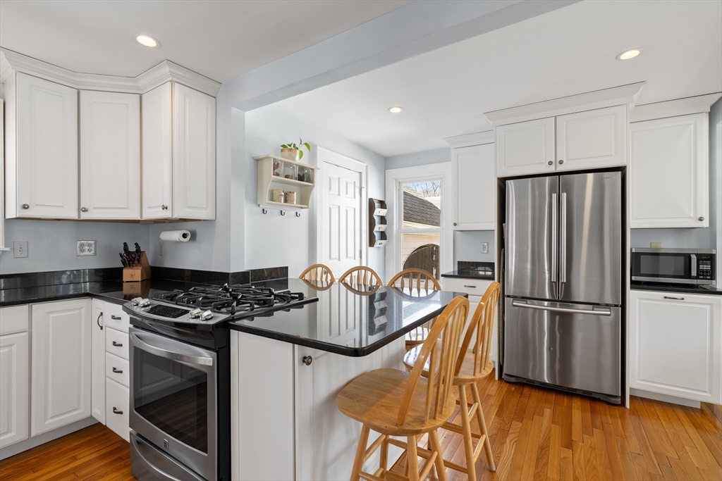 33 Virginia Road Quincy, MA 02169 - Photo 18 of 42