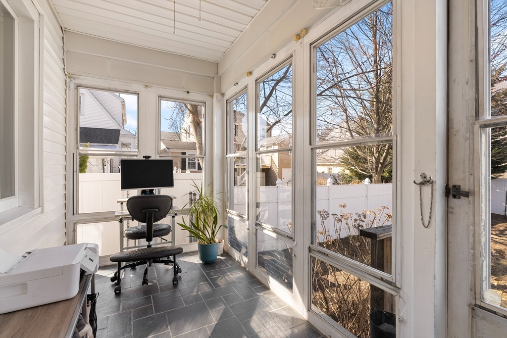 33 Virginia Road Quincy, MA 02169 - Photo 22 of 42