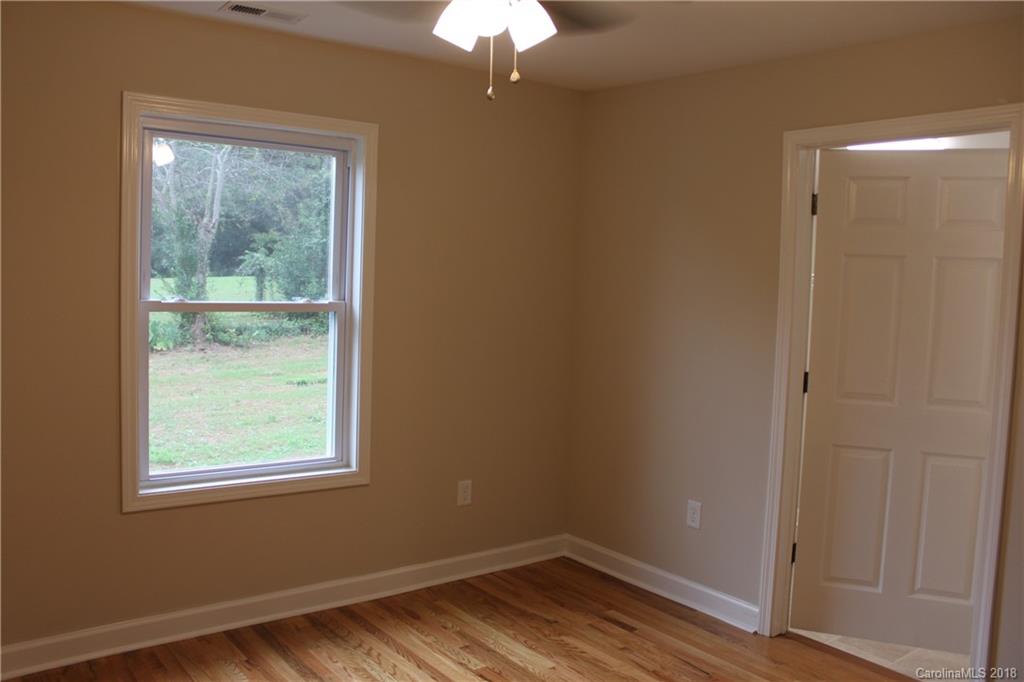 214 Tomberlin Road Mount Holly, NC 28120 - Photo 10 of 15 Gallery Image 10