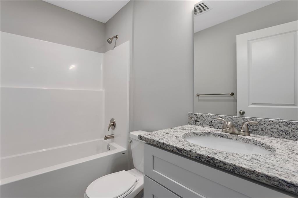 607 Foxglove Lane Raymore, MO 64083 - Photo 15 of 27