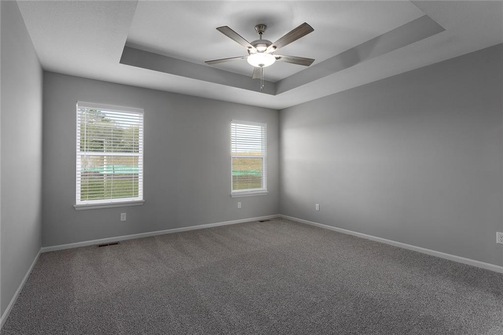 607 Foxglove Lane Raymore, MO 64083 - Photo 17 of 27