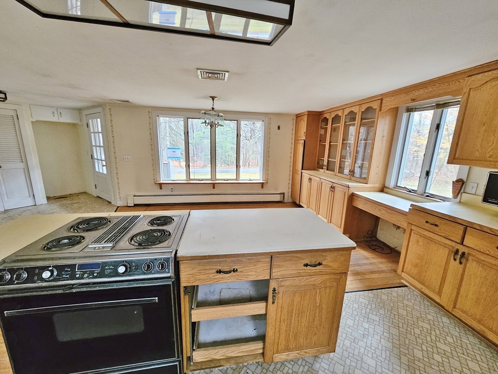 190 Mile Hill Road Boylston, MA 01505 - Photo 7 of 17