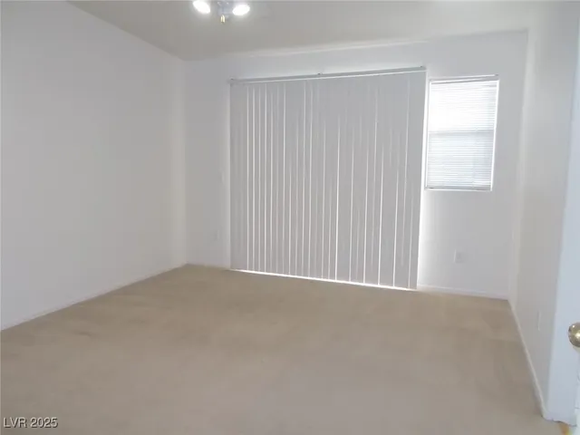 $1,425 | 1825 Cutlass Drive, Henderson, NV 89014