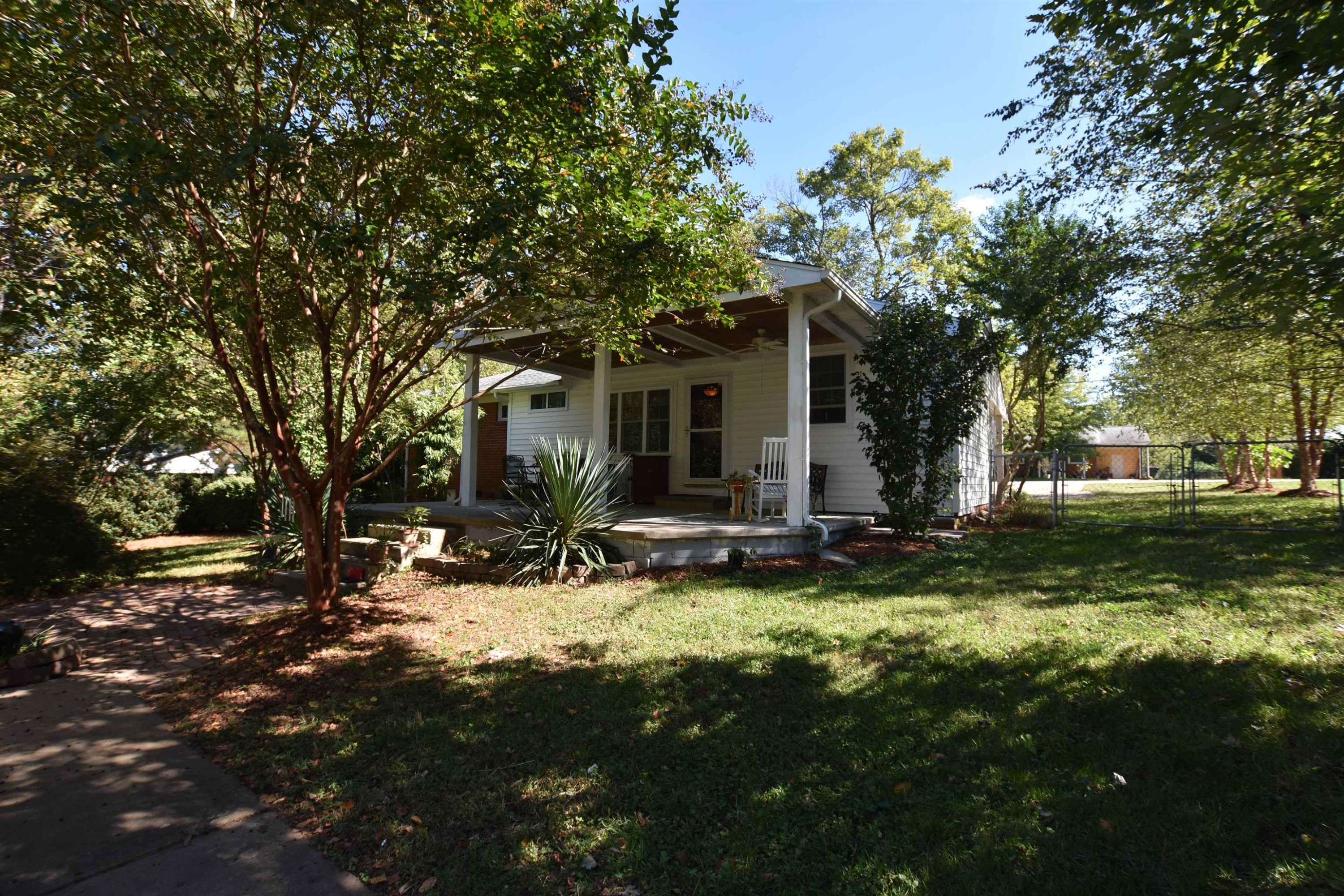 2700 Crestline Avenue Raleigh, NC 27603 - Photo 7 of 24 Photo 7