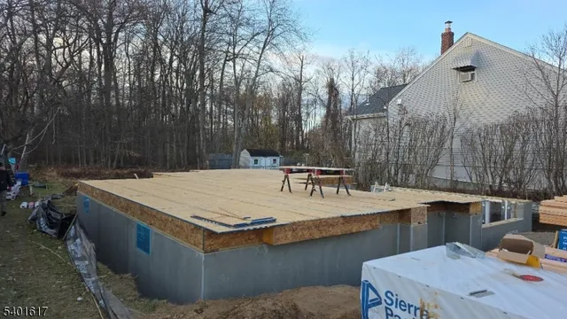 $1,150,000 | 263 Lake Shore Drive, Lake Hiawatha, NJ 07034