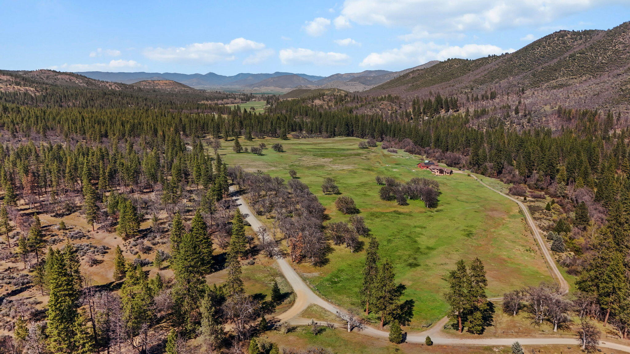 7530 Miners Creek Road Etna, CA 96027 - Photo 119 of 122 119-web-or-mls-DJI_20260403152522_0087_D