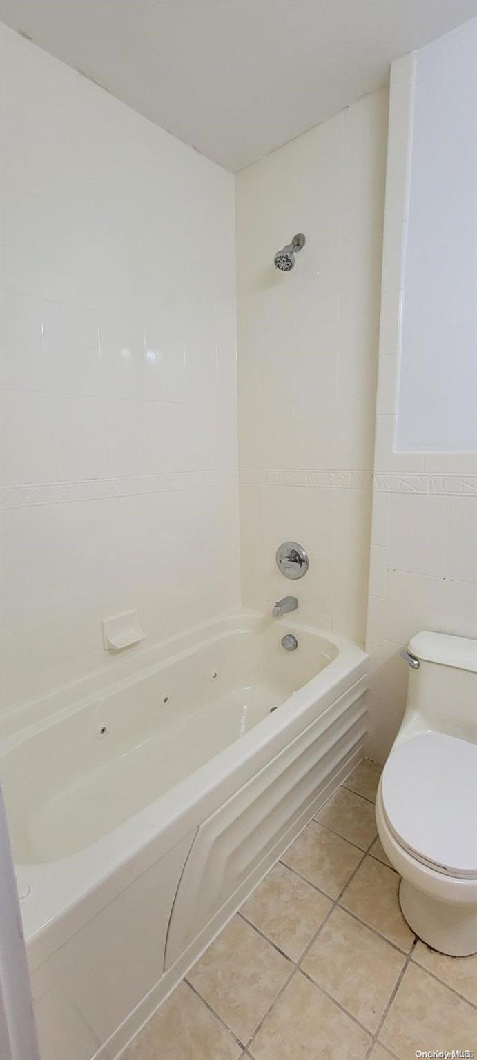 9809 Avenue K Brooklyn, NY 11236 - Photo 17 of 29 1st unit bathroom