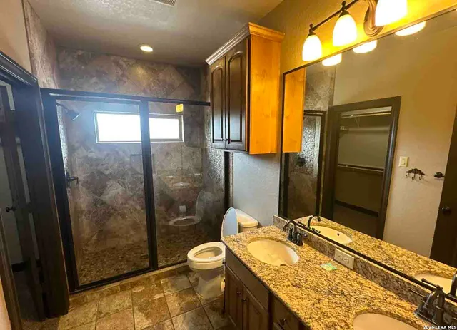 $1,499,999 | 118 Skipping Stone Lane, Concan, TX 78838