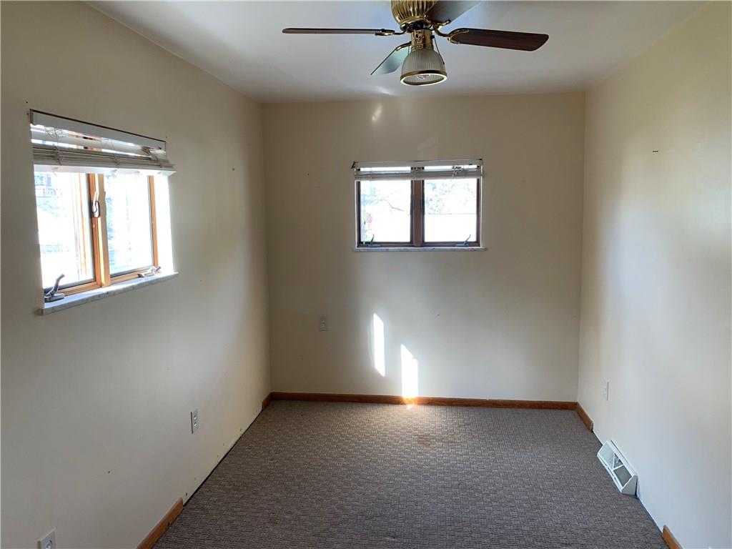 367 Ohio Avenue Rochester, PA 15074 - Photo 22 of 24