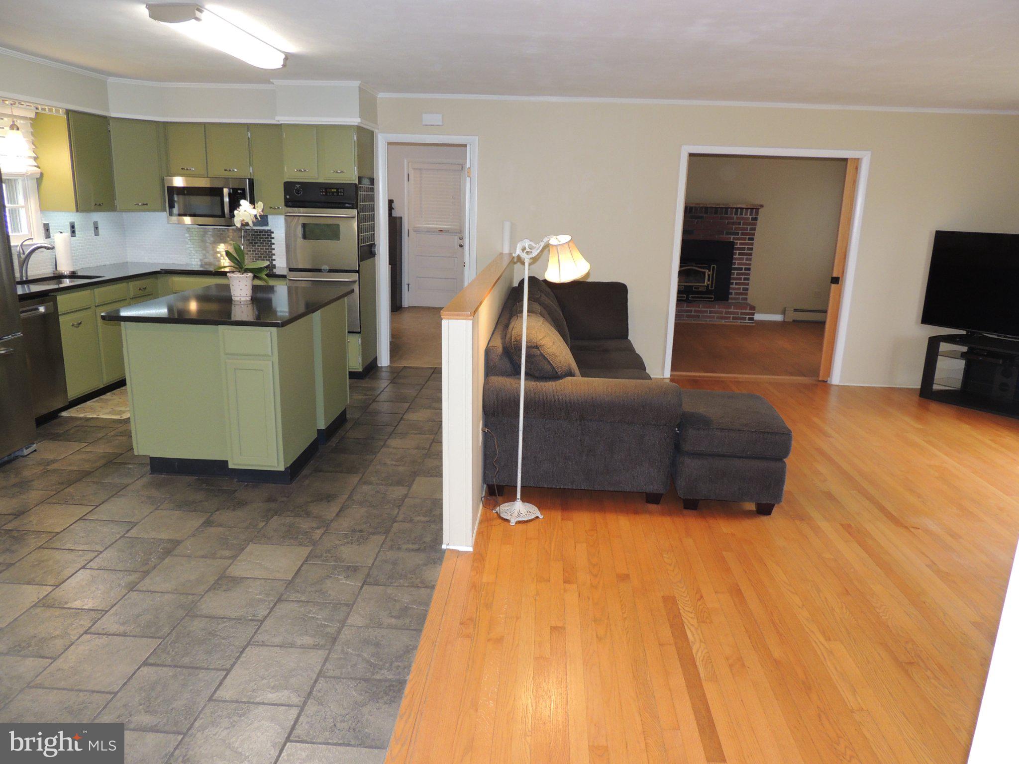 5838 Oklahoma Road Sykesville, MD 21784 - Photo 26 of 72 Spacious open-concept living area.