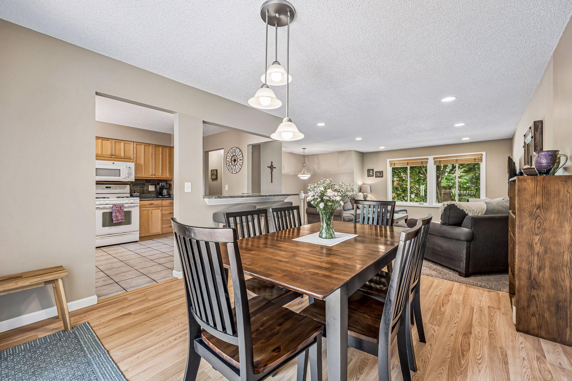 506 Laredo Lane Chanhassen, MN 55317 - Photo 15 of 45