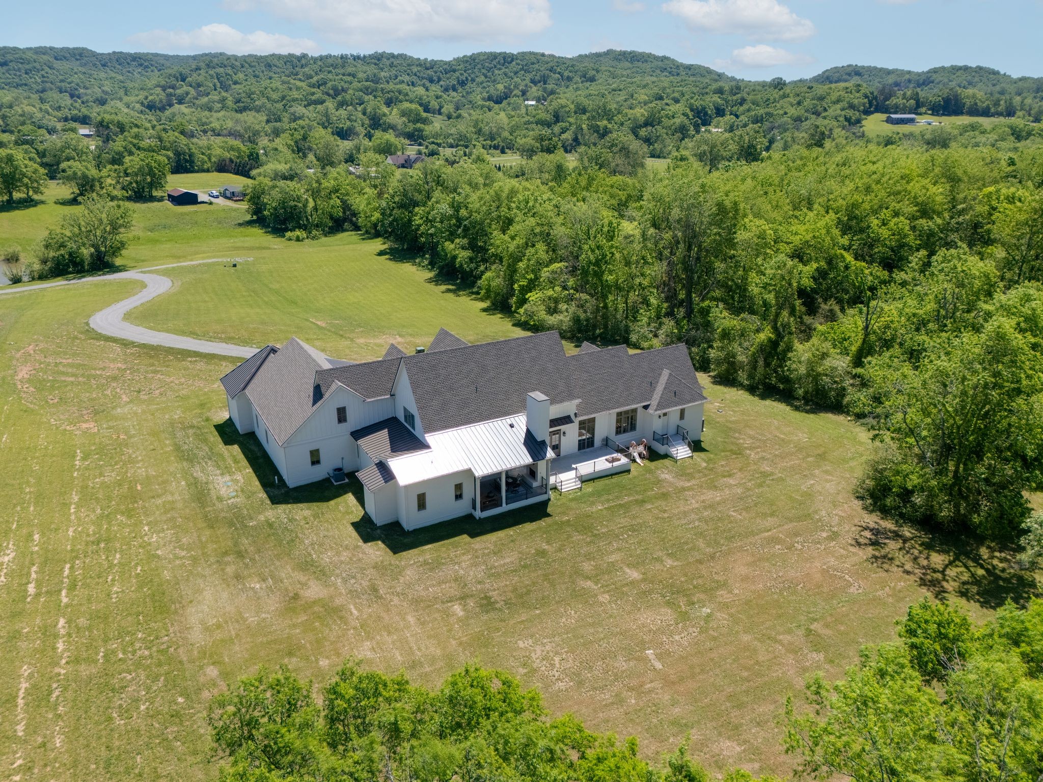 197 E Bugg Hollow Road Cottontown, TN 37048 - Photo 54 of 58