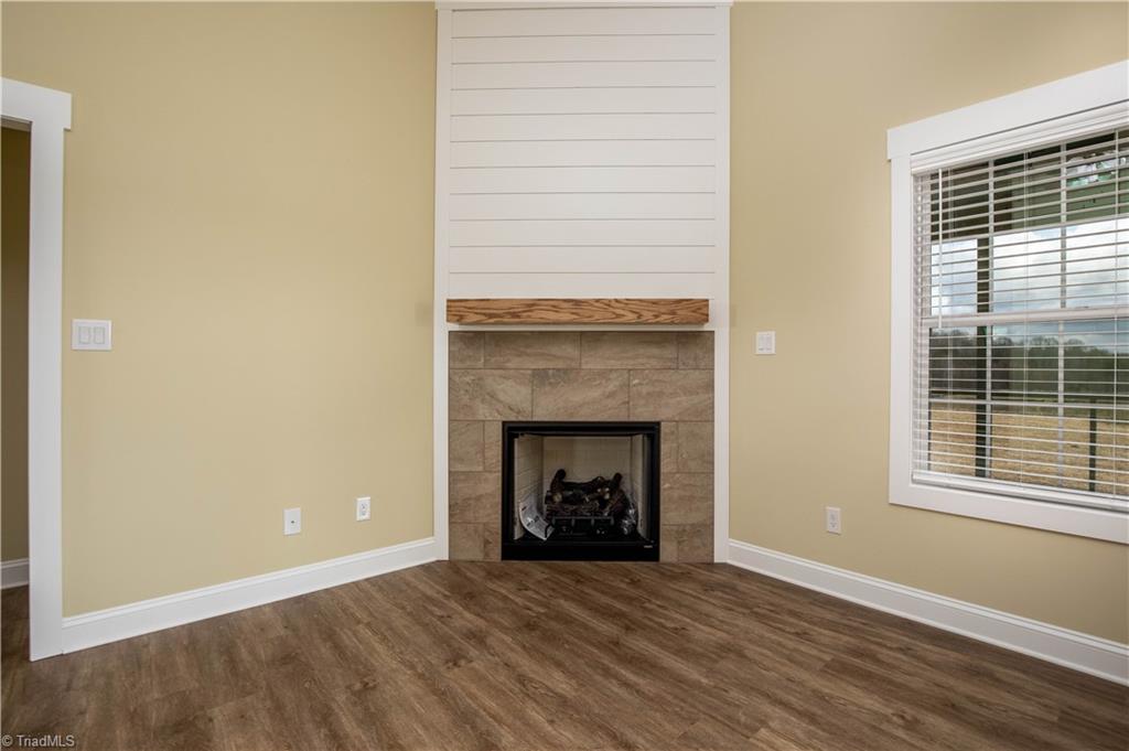110 Shining Way Trinity, NC 27370 - Photo 4 of 22 Gallery Image 4