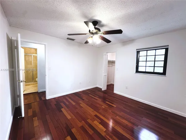 $4,200 | 3054 Center Street, Unit 3054, Miami, FL 33133