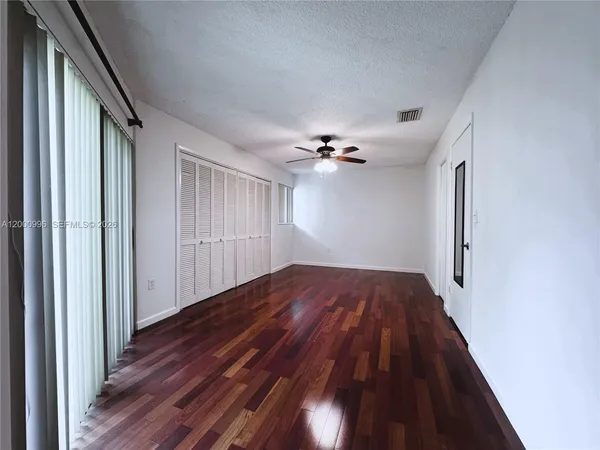 $4,200 | 3054 Center Street, Unit 3054, Miami, FL 33133