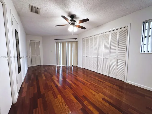 $4,200 | 3054 Center Street, Unit 3054, Miami, FL 33133