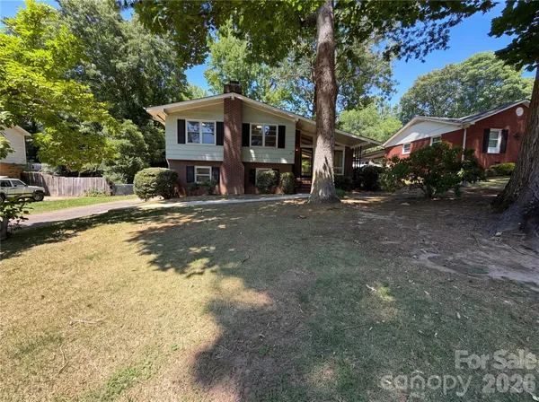 $290,000 | 1438 Buckingham Avenue, Gastonia, NC 28054
