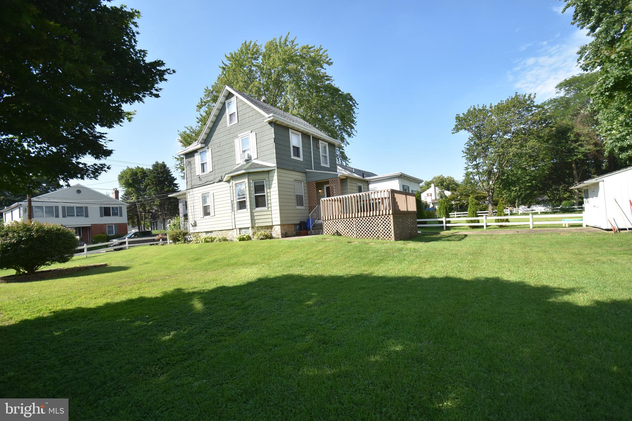 19 Dallas Road Willow Grove, PA 19090 - Photo 4 of 52 Backyard