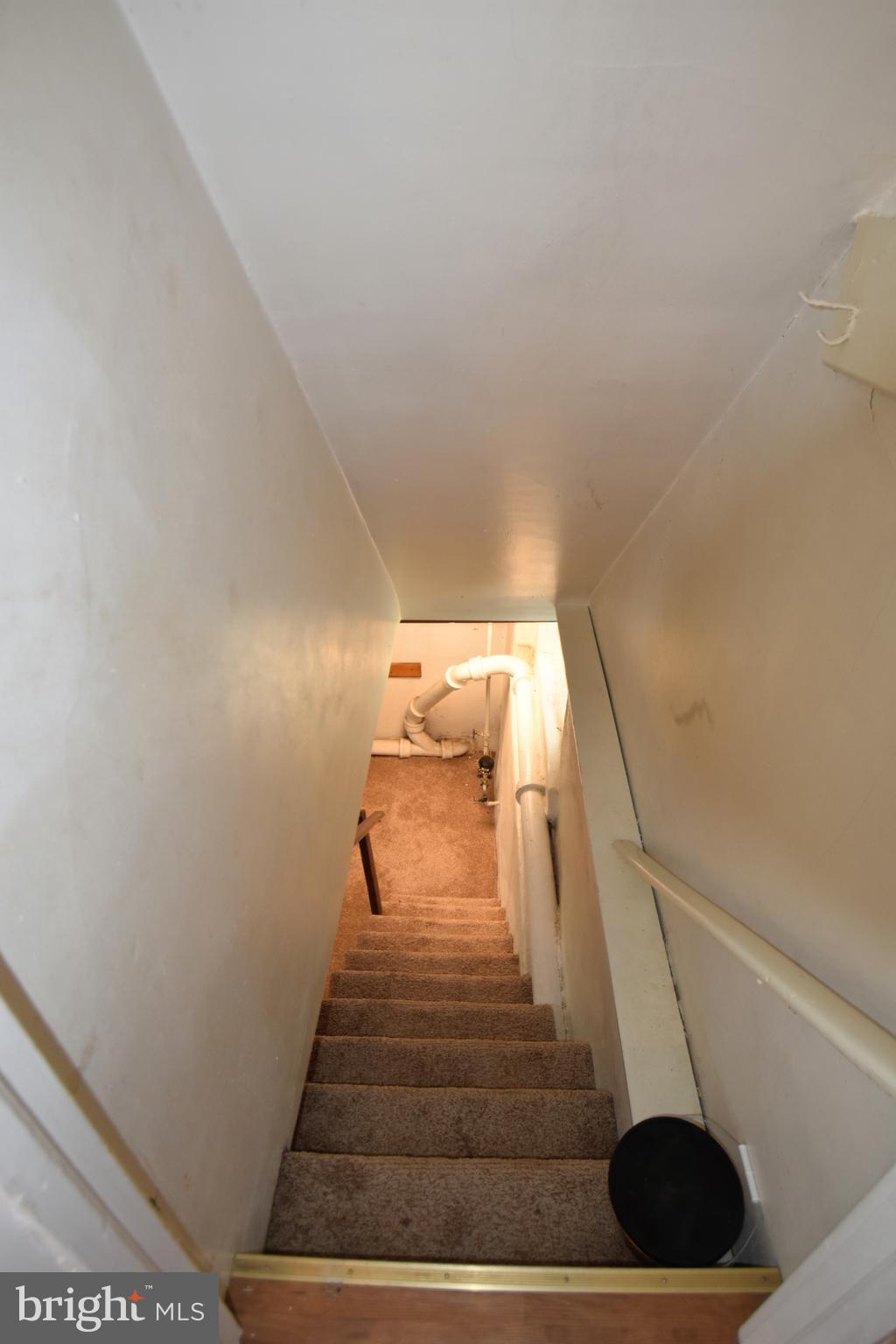 19 Dallas Road Willow Grove, PA 19090 - Photo 31 of 52 (B) basement stairs