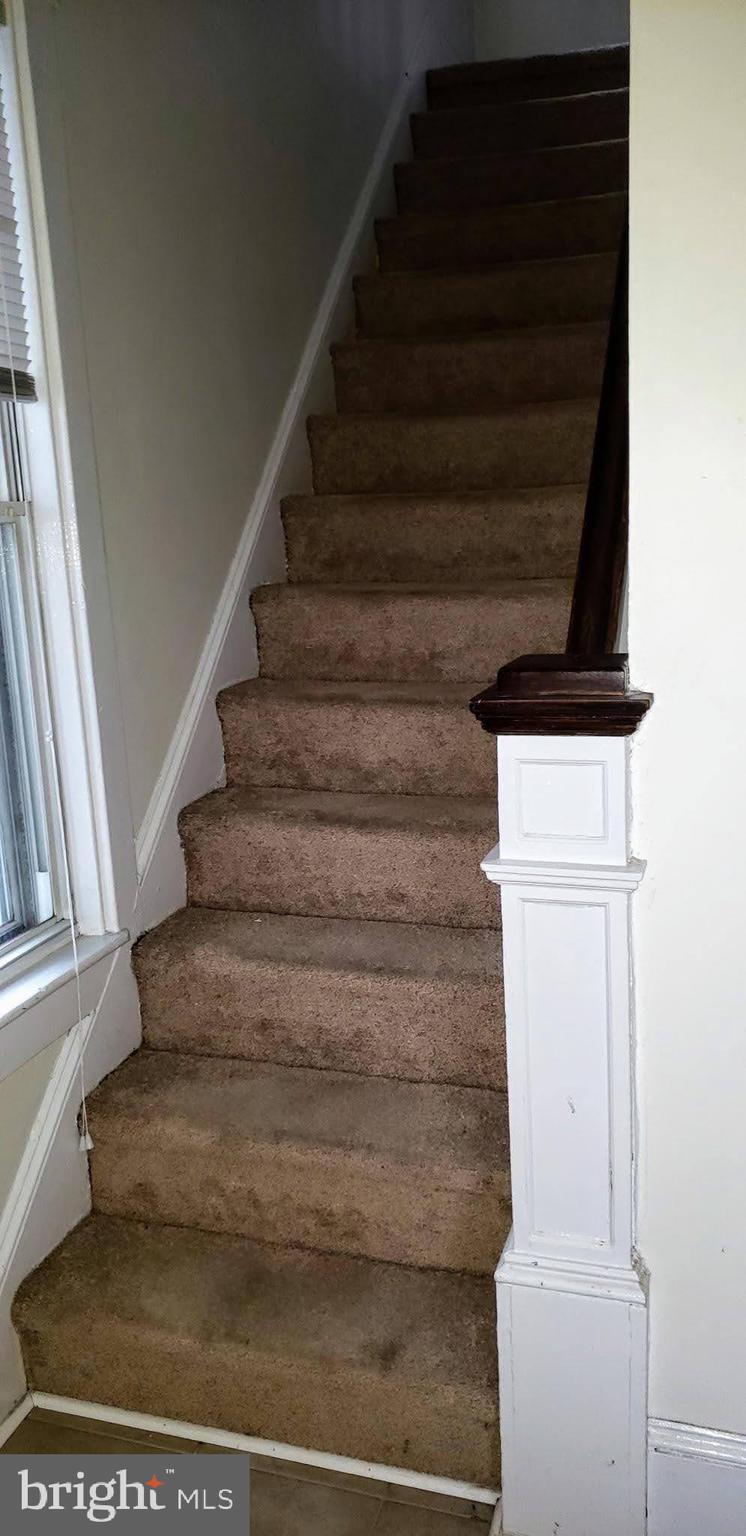 19 Dallas Road Willow Grove, PA 19090 - Photo 46 of 52 upstairs entrance