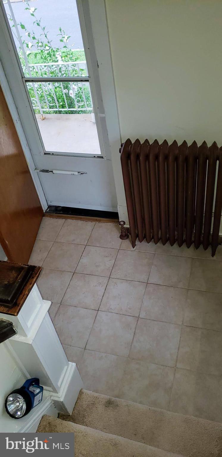 19 Dallas Road Willow Grove, PA 19090 - Photo 47 of 52 upstairs entrance