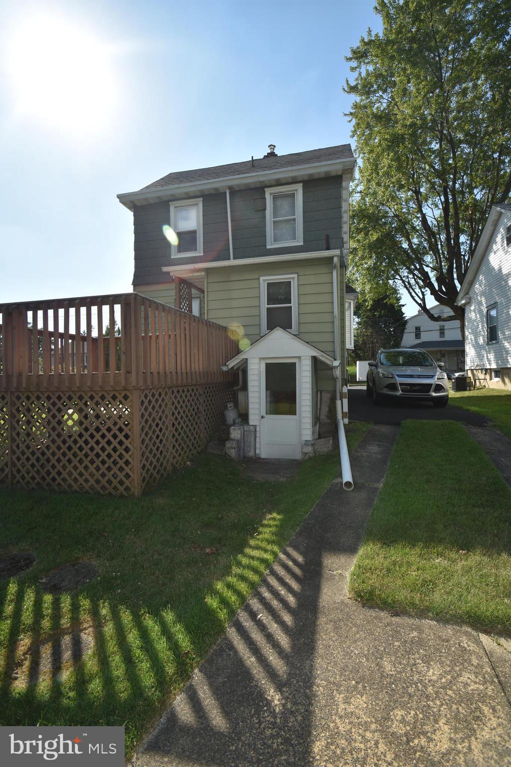 19 Dallas Road Willow Grove, PA 19090 - Photo 6 of 52 entrance to basement for upstairs