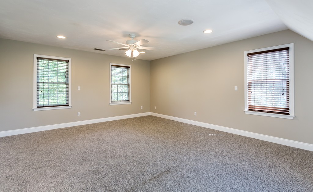 19 Hitching Post Road Lakeville, MA 02347 - Photo 17 of 30 Gallery Image 17