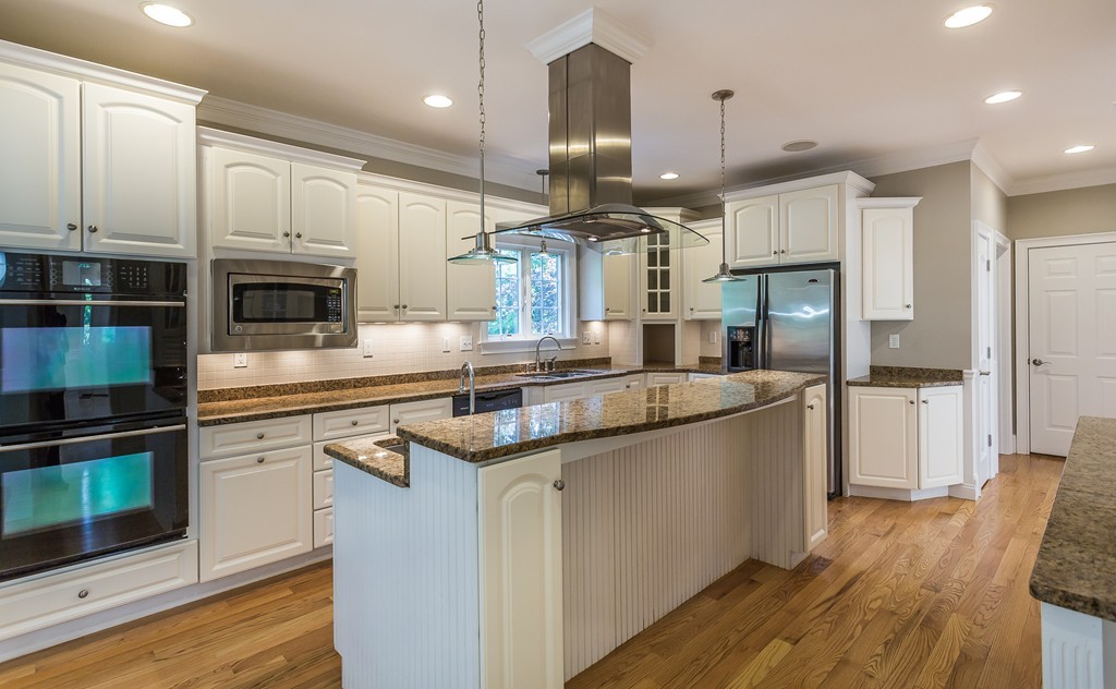 19 Hitching Post Road Lakeville, MA 02347 - Photo 8 of 30 Gallery Image 8