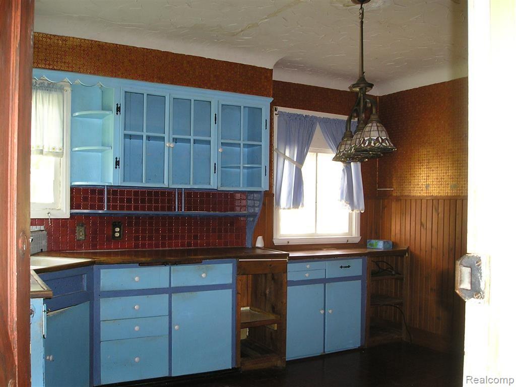 12084 Masters Road Memphis, MI 48041 - Photo 13 of 23 Kitchen